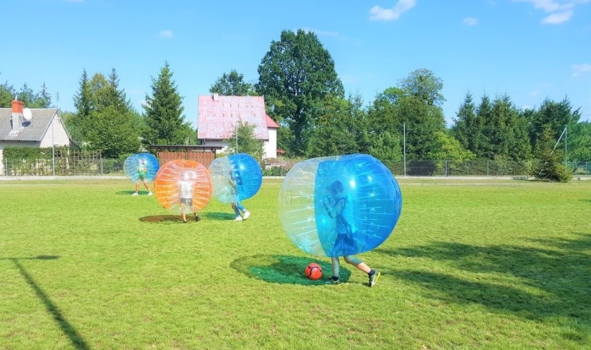 Gmina Lelis. Turniej bubble football w Kurpiewskich Nowych. 4.08.2019 [ZDJĘCIA]