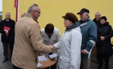 Lokatorzy z Kętrzyńskiego odebrali klucze do mieszkań 