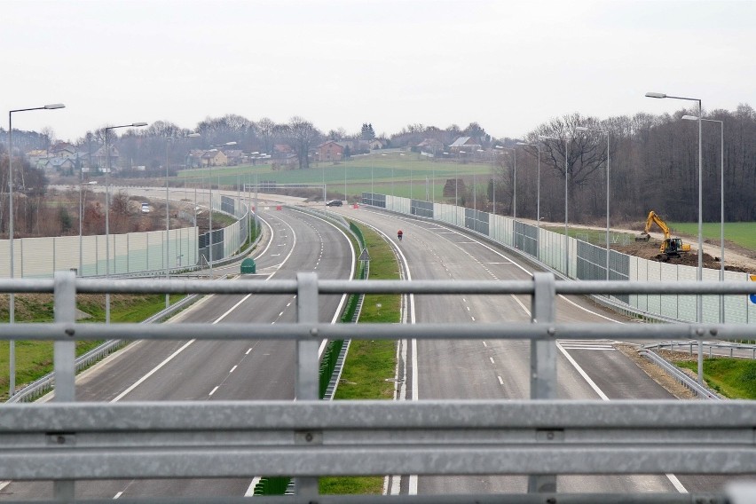 Generalna Dyrekcja Dróg Krajowych i Autostrad włącza się do...