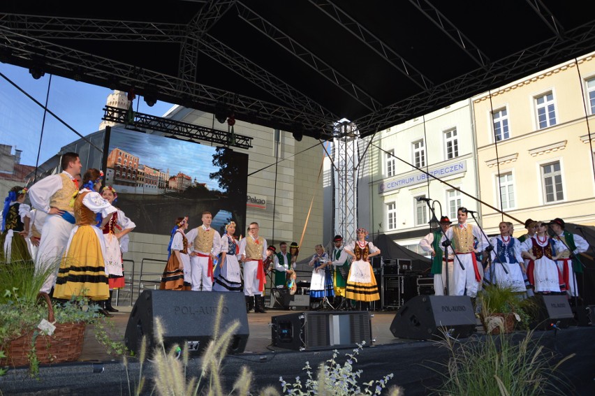 Franciszkanie zapraszają na jarmark w sobotę i niedzielę.