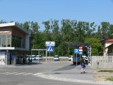 Pasażerowie miejskiej komunikacji w Tarnobrzegu chcą powrotu autobusów na dworzec PKS