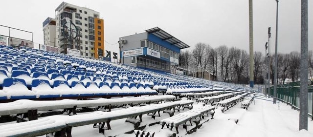 Tak wygląda dzisiaj stadion miejski w Rzeszowie, na którym mają odbywać się w przyszłym roku rozgrywki żużlowej ekstraligii.