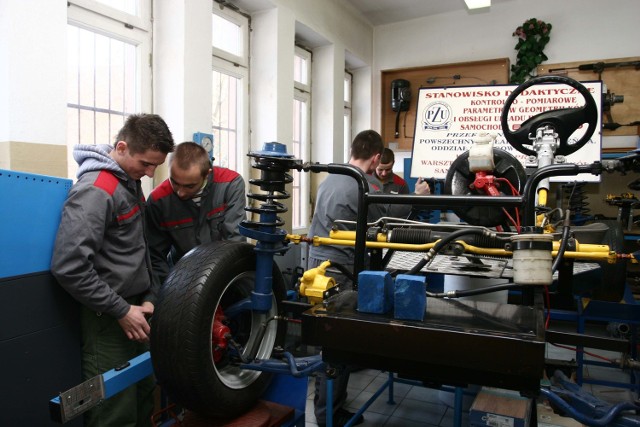 Jedna z lepszych szkół technicznych w Radomiu jest Zespół Szkół Samochodowych, który otwiera też nowy kierunek od września.