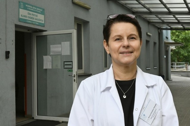 Profesor Dorota Zarębska-Michaluk to znana i lubiana specjalistka.