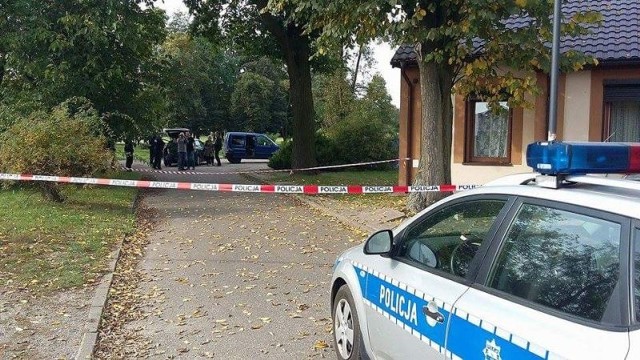 W Blachowni dokonano makabrycznego odkrycia. Mieszkańcy twierdzą, że doszło do zabójstwa kobiety. Policja prowadzi czynności wyjaśniające