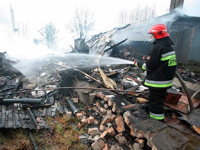 W wyniku pożaru domu socjalnego w Jastrzębiu dach nad głową straciło ponad 20 osób