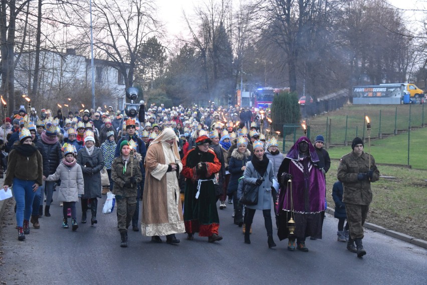 Orszak Trzech Króli w Jastrzębiu przyciągnął rzeszę...