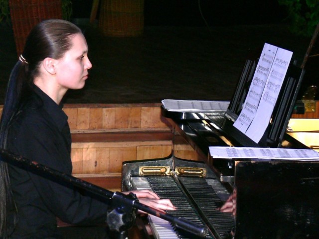 Mira Opalińska to jedna z najbardziej uzdolnionych polskich pianistek młodego pokolenia.