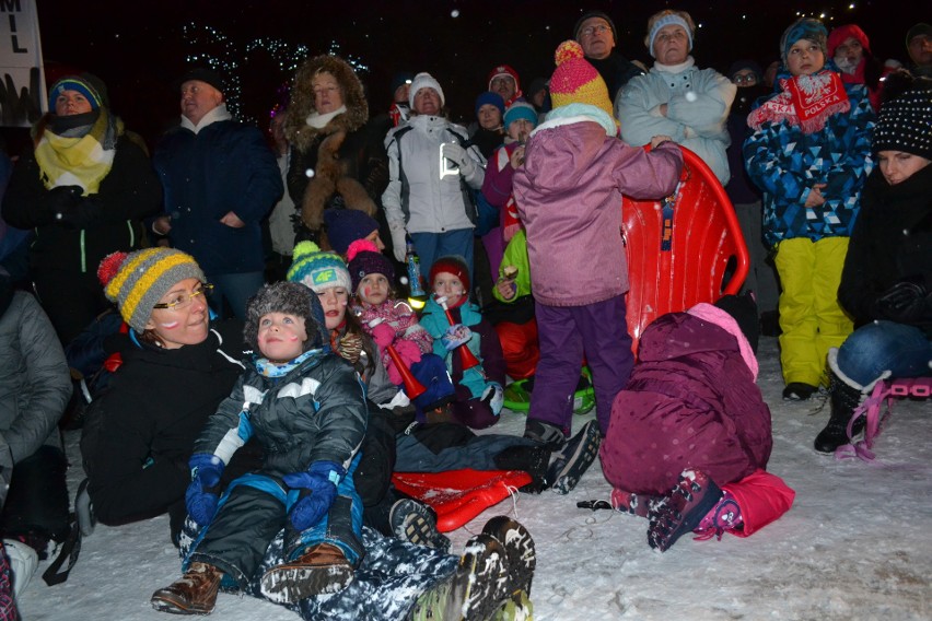 Kibice skoków narciarskich w Wiśle