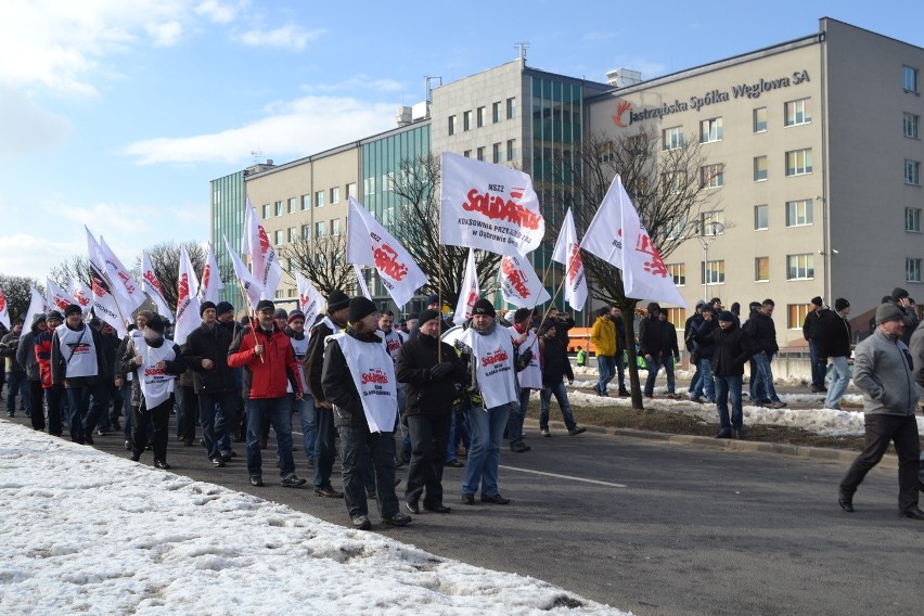 Strajk w JSW trwa. Dzisiaj wielka manifestacja w...