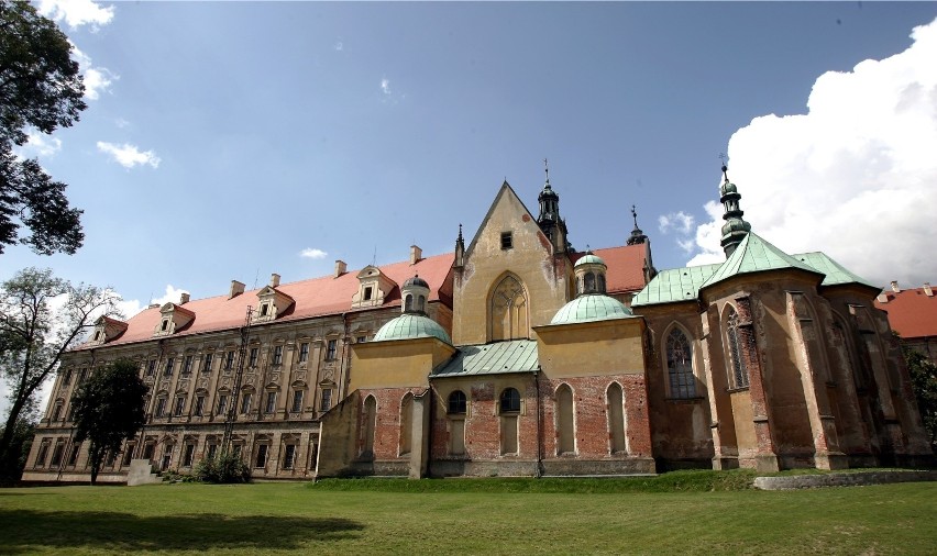 Zespół klasztorny w Lubiążu wymaga potężnych inwestycji