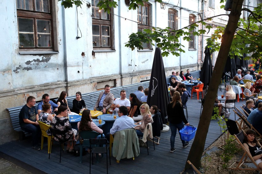 Kraków. Weekend na Dolnych Młynów. Piękna pogoda sprzyja dobrej zabawie! [ZDJĘCIA]