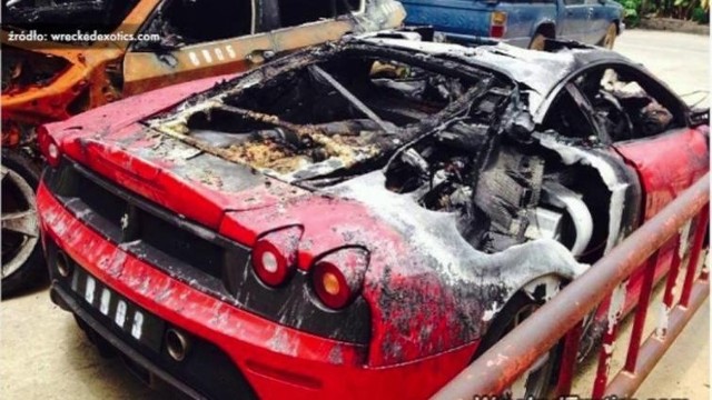 Spalone Ferrari F430 - dziesięć lat temu najszybszy samochód na świecie