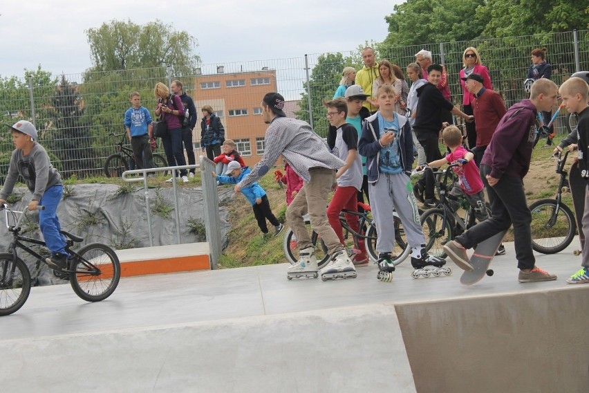 Pokaz ekstremalnej jazdy na skateparku [FOTO]