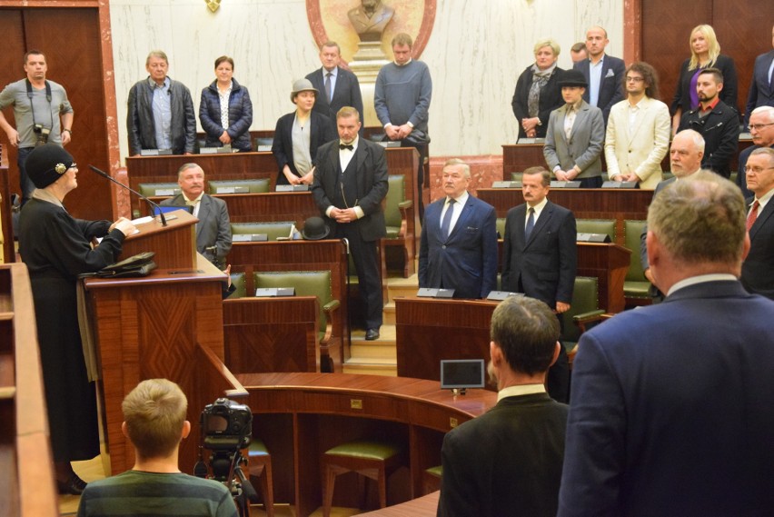 Rekonstrukcja pierwszego posiedzenia Sejmu Śląskiego z...