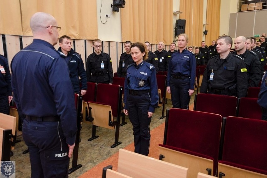 Policjant Służby Kryminalnej roku 2017 na Pomorzu. Najlepsi kryminalni są w Gdyni [ZDJĘCIA]