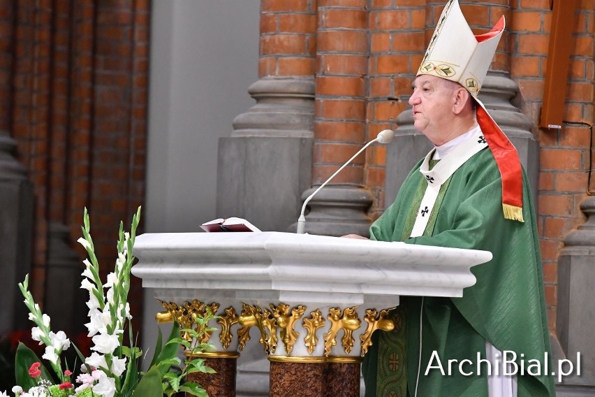 Mszę świętą w białostockiej archikatedrze celebrował abp...