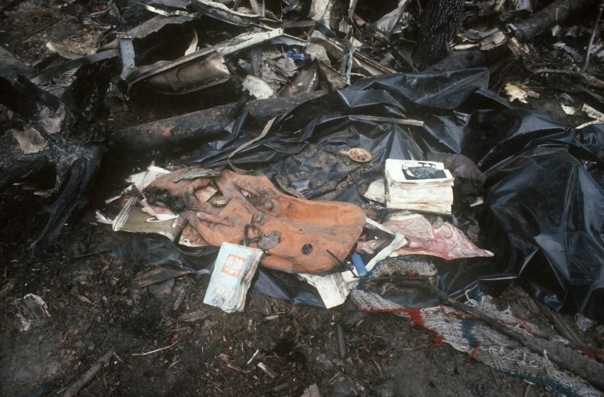 Katastrofa w Lesie Kabackim. Zginęły 183 osoby. Od tych zdarzeń mija ponad trzydzieści lat