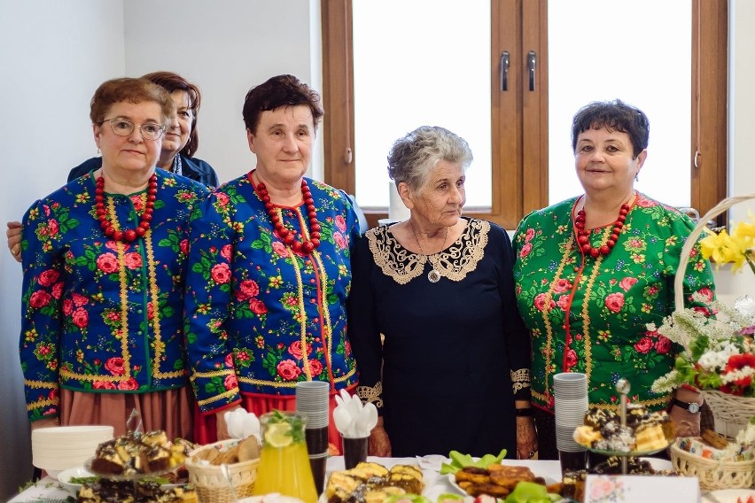 Tradycyjny Przegląd Potraw Regionalnych, połączony z...