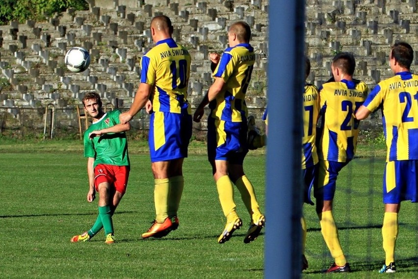 Avia Świdnik pokonała Lubliniankę 1:0 w derbach regionu (ZDJĘCIA)