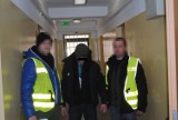 Chełm: Areszt dla pięciu napastników podejrzanych o pobicie policjanta (ZDJĘCIA)