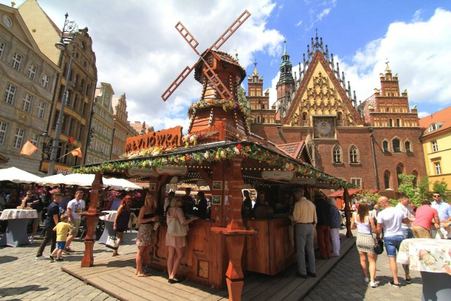 Za ile pieniędzy organizator Jarmarku Świętojańskiego wynajmie wrocławski Rynek w 2024 roku?
