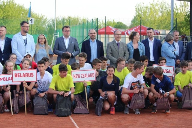 W poniedziałek wieczorem uroczyście otwierano turniej Radom Cup