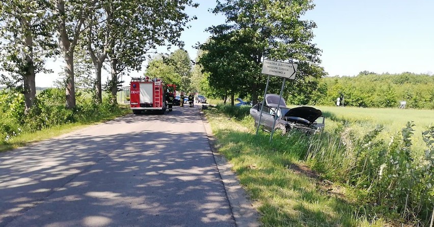 Wypadek w okolicy Swołowa. Dwie osoby w szpitalu