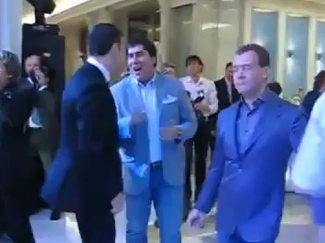 Miedwiediew. American boy. Prezydent Rosji tańczy!