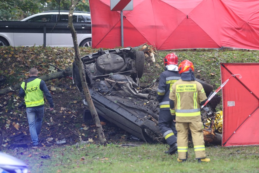 Wypadek śmiertelny na drodze 86 w Katowicach. Zginęły dwie...