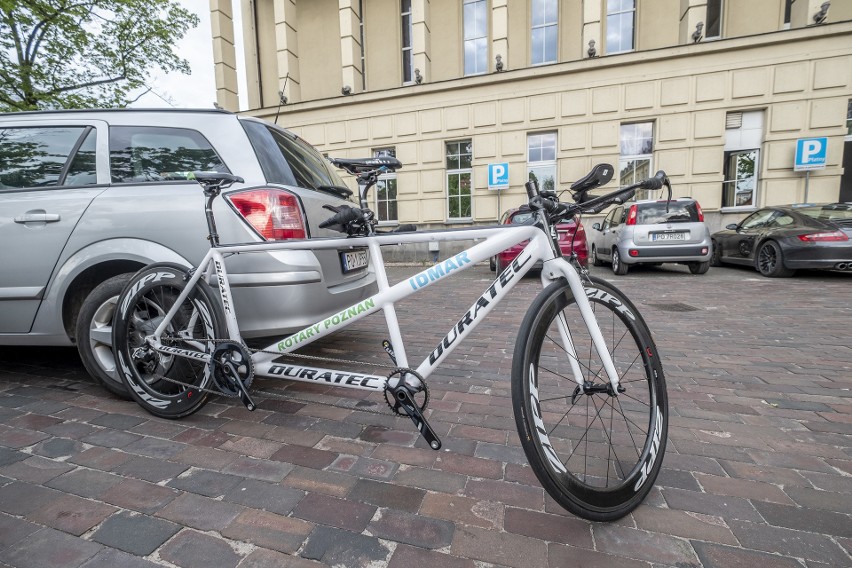 Dzięki wsparciu Rotary Clubu Poznań paratriathlonista Łukasz...