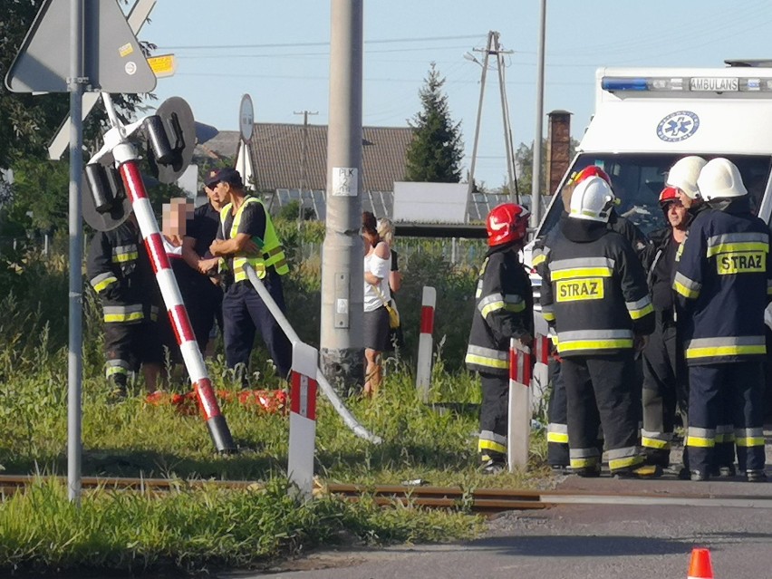 Poważny wypadek w Dragaczu. Samochód zderzył się z...