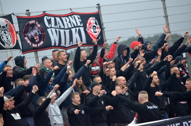 Bytovia Bytów - Chojniczanka Chojnice 2:1. Bramki: Mateusz Kuzimski 17’, Łukasz Moneta 60’ (Bytovia), Janusz Surdykowski 54’ (Chojniczanka).