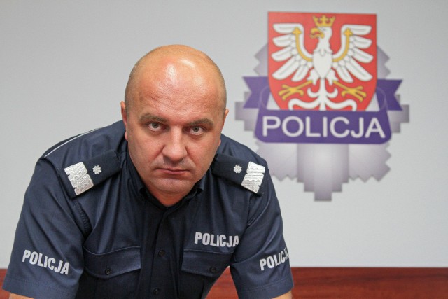 Nadinspektor (odpowiednik generała w wojsku)  policji Mariusz Dąbek