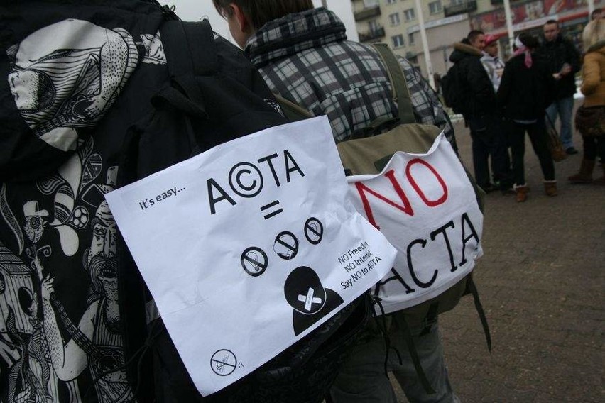 Powiedzmy, razem, głośne "nie" dla ACTA! Ponad pięćset...