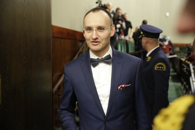 Rzecznik Praw Dziecka Mikołaj Pawlak zabrał głos w sprawie słów ojca Tadeusza Rydzyka. Sam był obecny podczas uroczystości