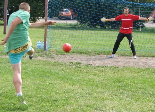 Na bramce - Jakub Wołosik z Tura Bielsk Podlaski