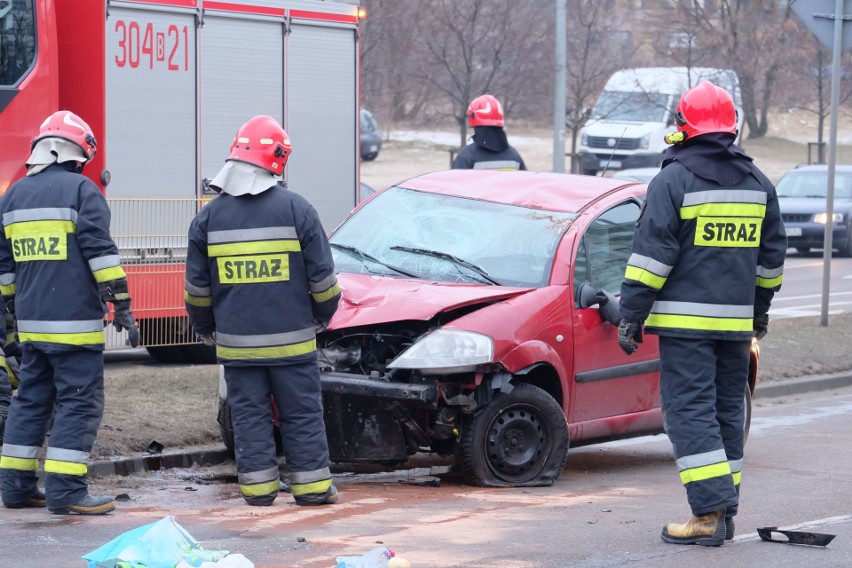 Potrącenie na ul. Żeromskiego w Białymstoku. Citroen wjechał...