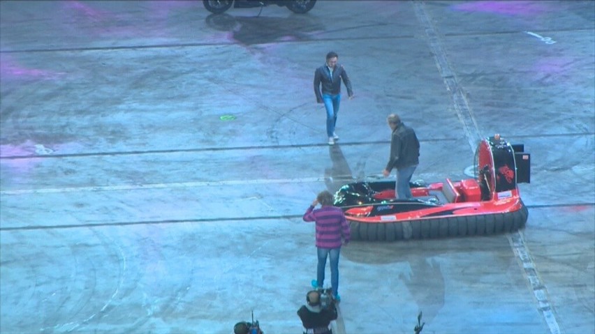Clarkson, Hammond i May zrobili show na Stadionie Narodowym