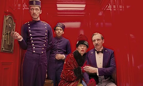 W ekscentrycznych bohaterów "Grand Budapest Hotel" wcielają się dokonali aktorzy,