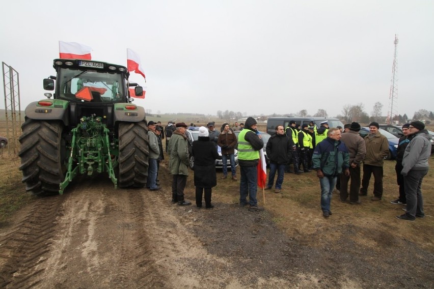 Renata Beger protestowała z rolnikami pod Złotowem. Wraca do...