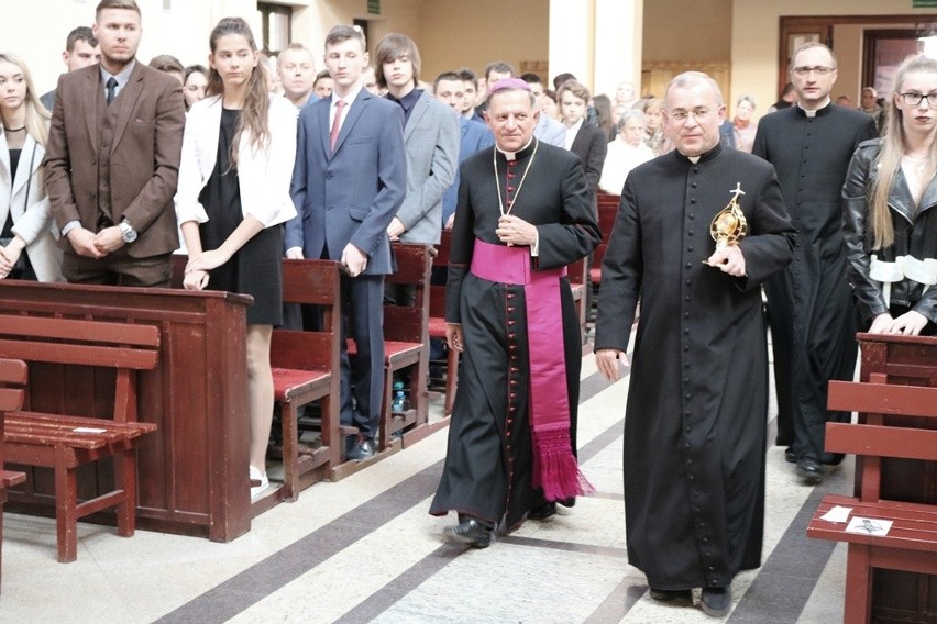 Relikwie Jana Pawła II od niedzieli na stałe w Stargardzie. Przekazał je osobisty sekretarz papieża