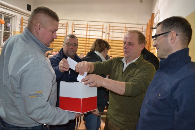 . Wieś licząca 850 mieszkańców wybierała nowego sołtysa. Został nim na kolejną kadencję Witold Smeja. T