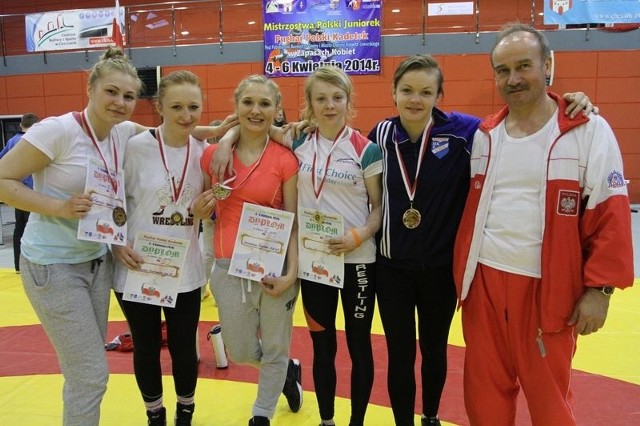 Mistrzostwa Polski w zapasach kobiet w Chęcinach