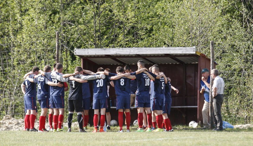 LKS Hermanowa przegrała u siebie z Budami Głogowskimi 0:1.