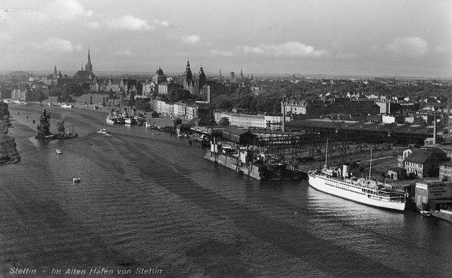 Szczecin. Panorama miasta, lata 30 XX wieku.