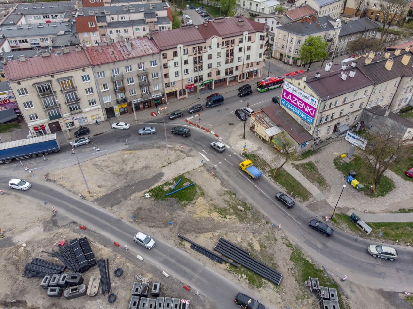 Rondo przy Gali i ul. Fabryczna w trakcie wielkiej przebudowy. Zobacz zdjęcia i wideo z drona      