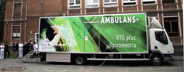 Nowy ambulans SPZOZ Gruźlicy i Chorób Płuc