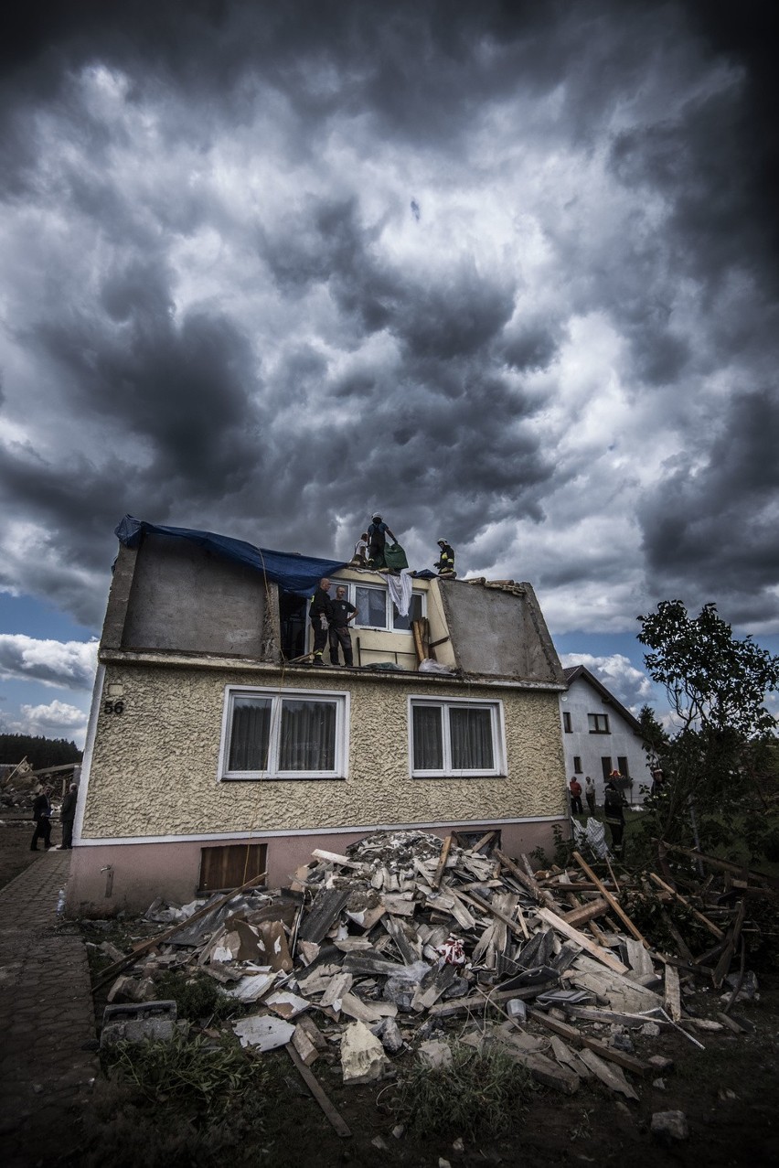Zniszczenia we wsi Zawały pod Toruniem [wstrząsające zdjęcia]