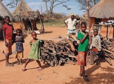 Tradycyjna wieś w Zimbabwe Fot. Jakub Ciećkiewicz